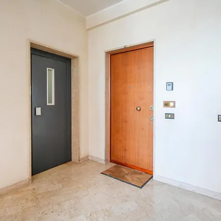 Casa Del Viaggiatore - Wide Apartment Bari